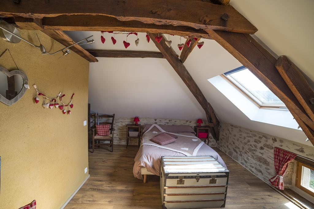 Ecuries De Saint Maurice- Maison D'Hotes De Gondou Lacapelle-Marival Экстерьер фото